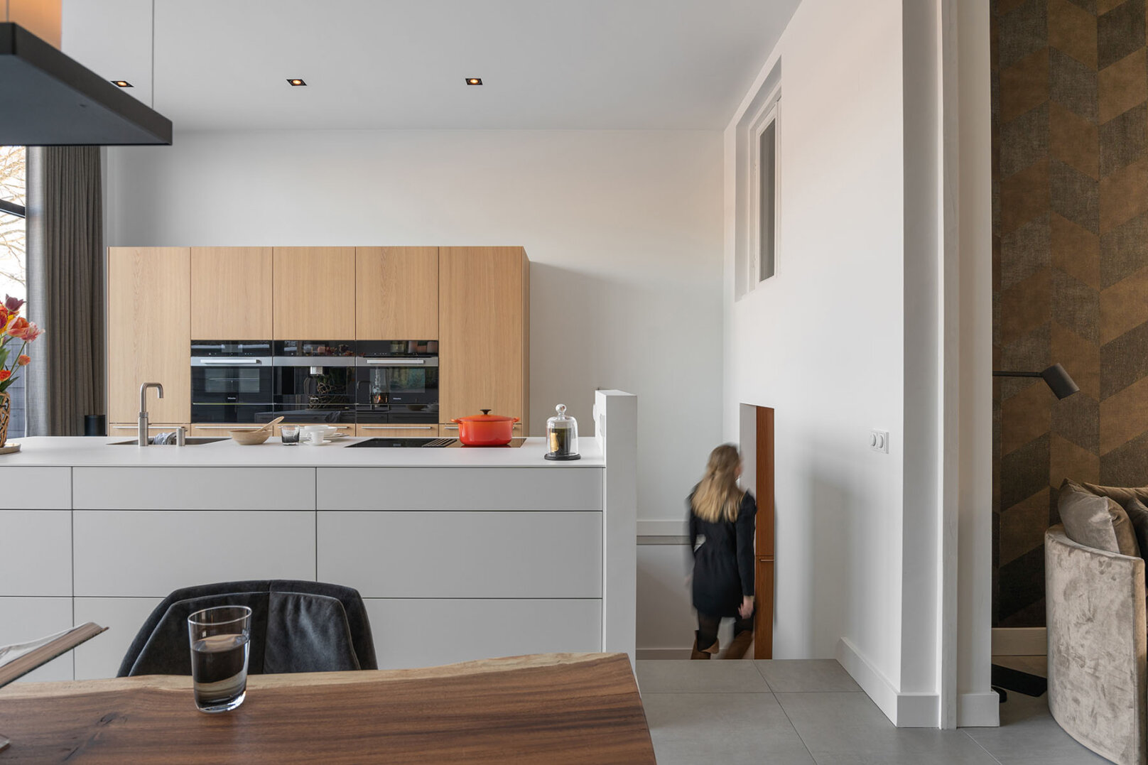 premium bulthaup keuken met wit kookeiland en eiken naturel, foto 5